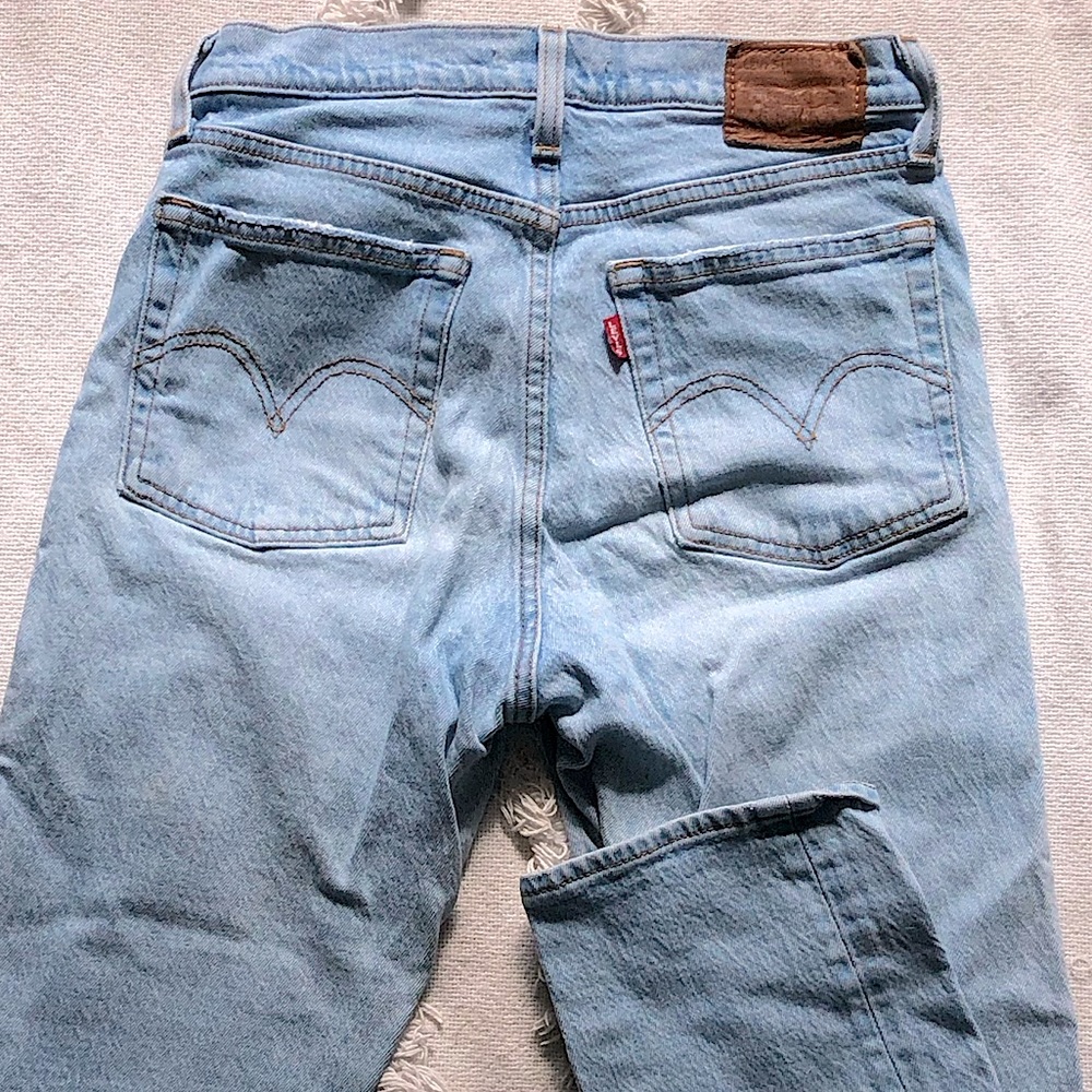 Levi’s classic wedgie straight jeans